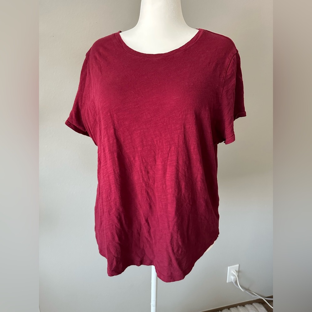 Old Navy T-Shirt Size XXL